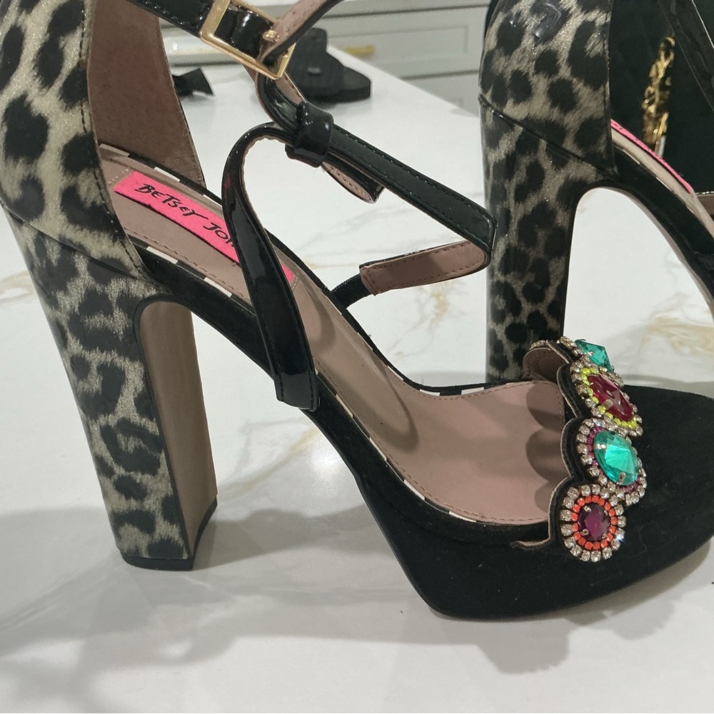 Betsey Johnson Black and Leopard Heels with Jewel Accents brand new/never worn